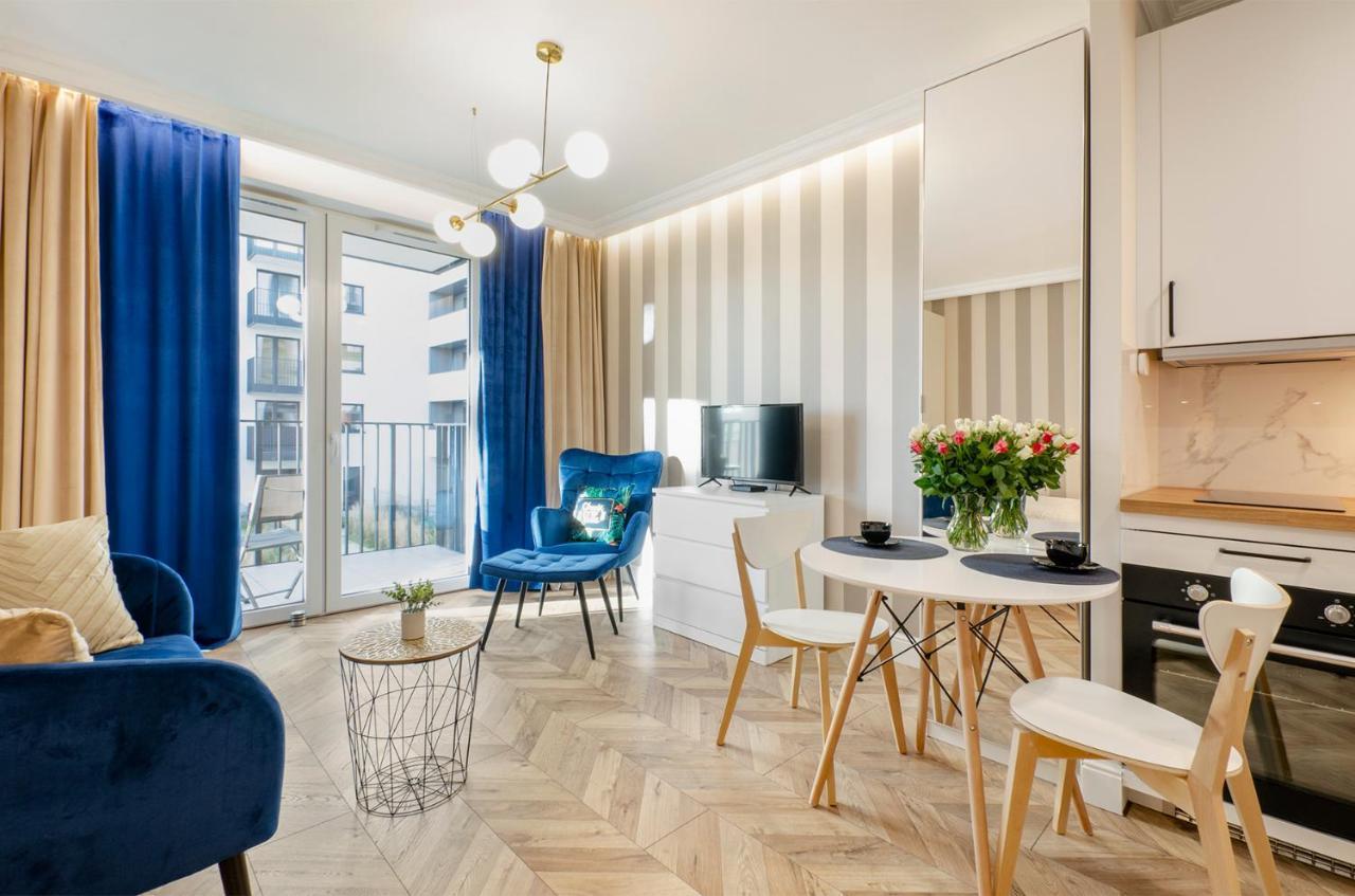 Sky Home- Blue Apartament -Manufaktura, Bezplatny Parking, Klima, Dostep Na Kod Łódź Exteriör bild